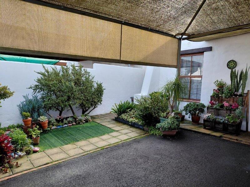 To Let 2 Bedroom Property for Rent in Table View Western Cape